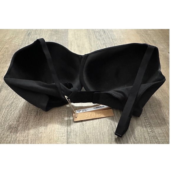 Skims Fits Everybody T-Shirt Bra Onyx Black Underwire Molded Cup 36DDD NWT - Picture 3 of 6